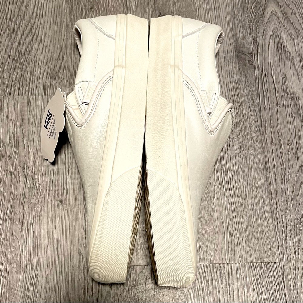 Vans x Aritzia leather Classic Slip-On 98 DX - Off White - Picture 4 of 11